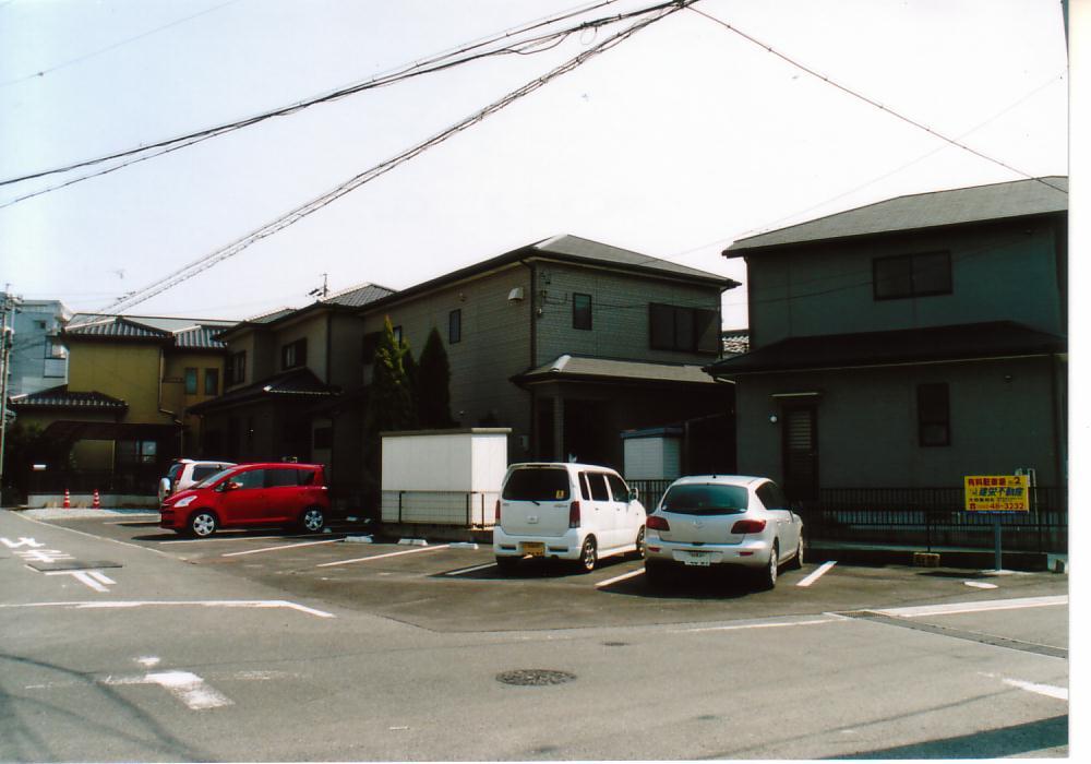 大府市　駐車場