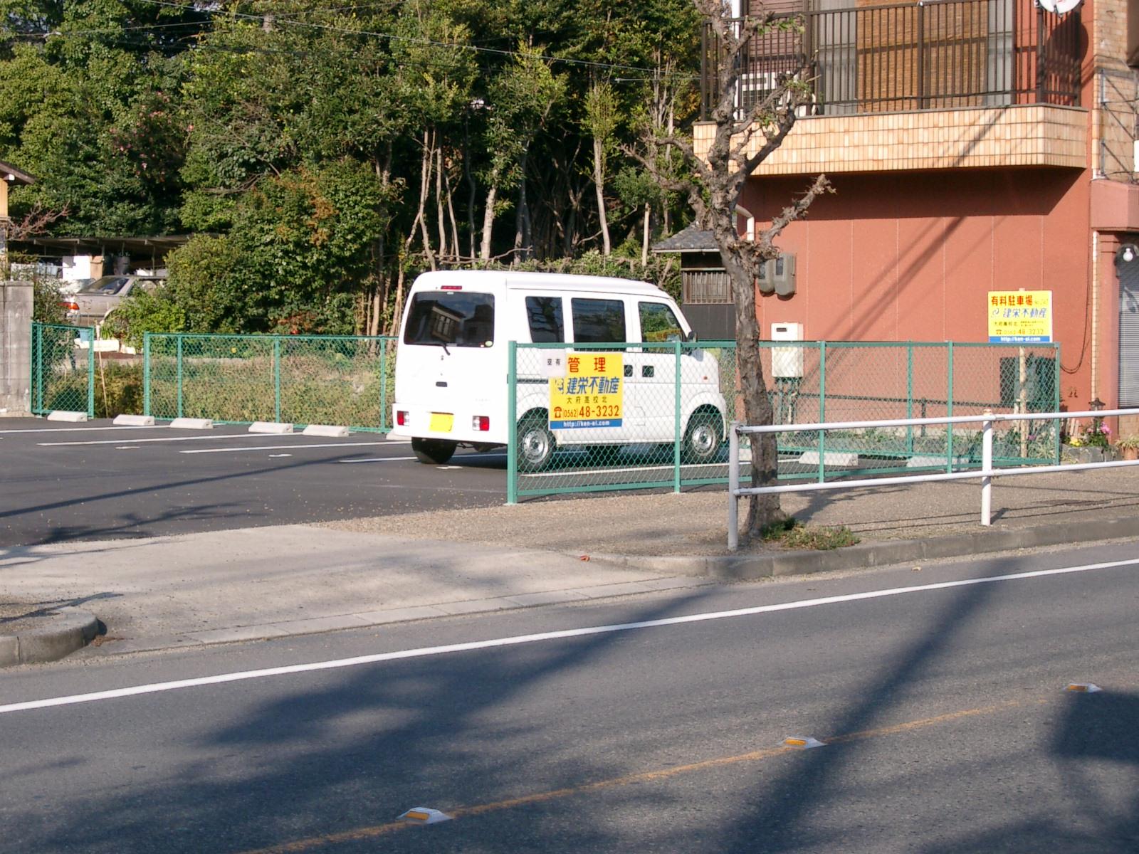 大府市　駐車場