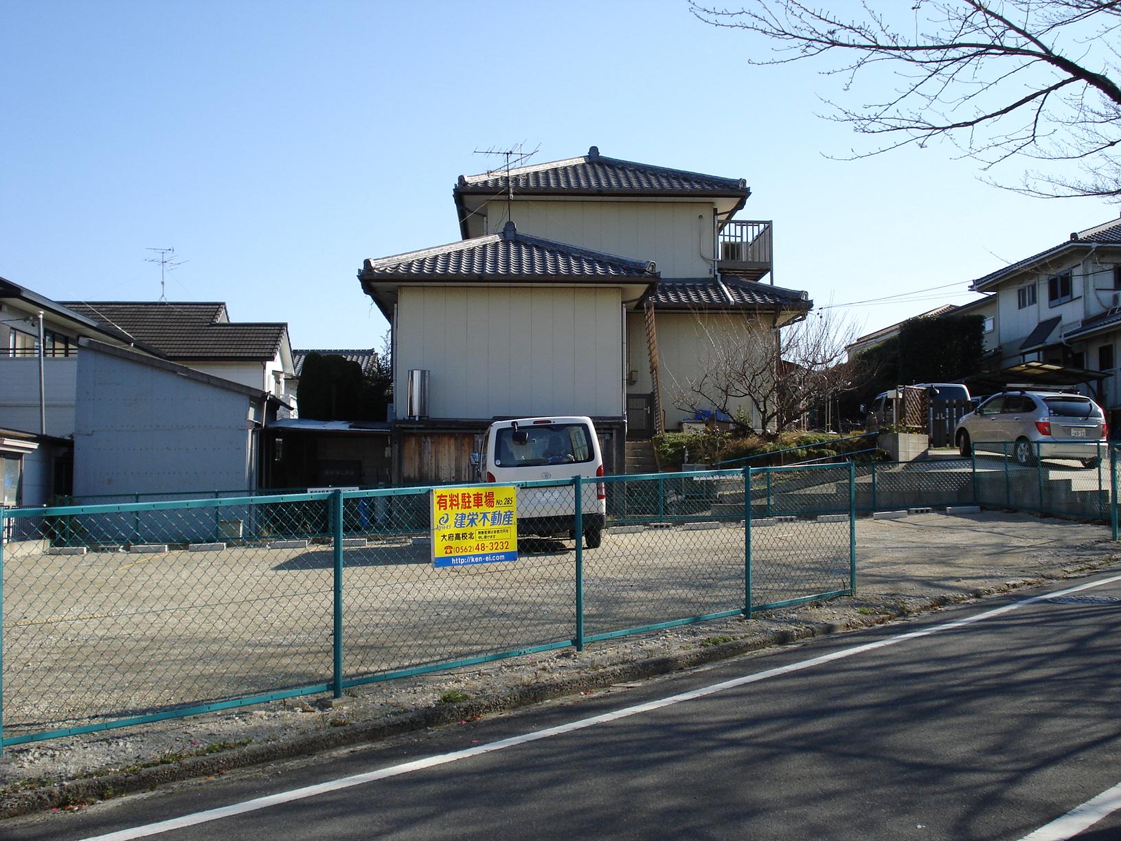 大府市　駐車場