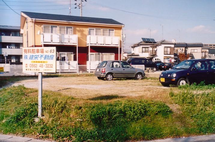 大府市　駐車場