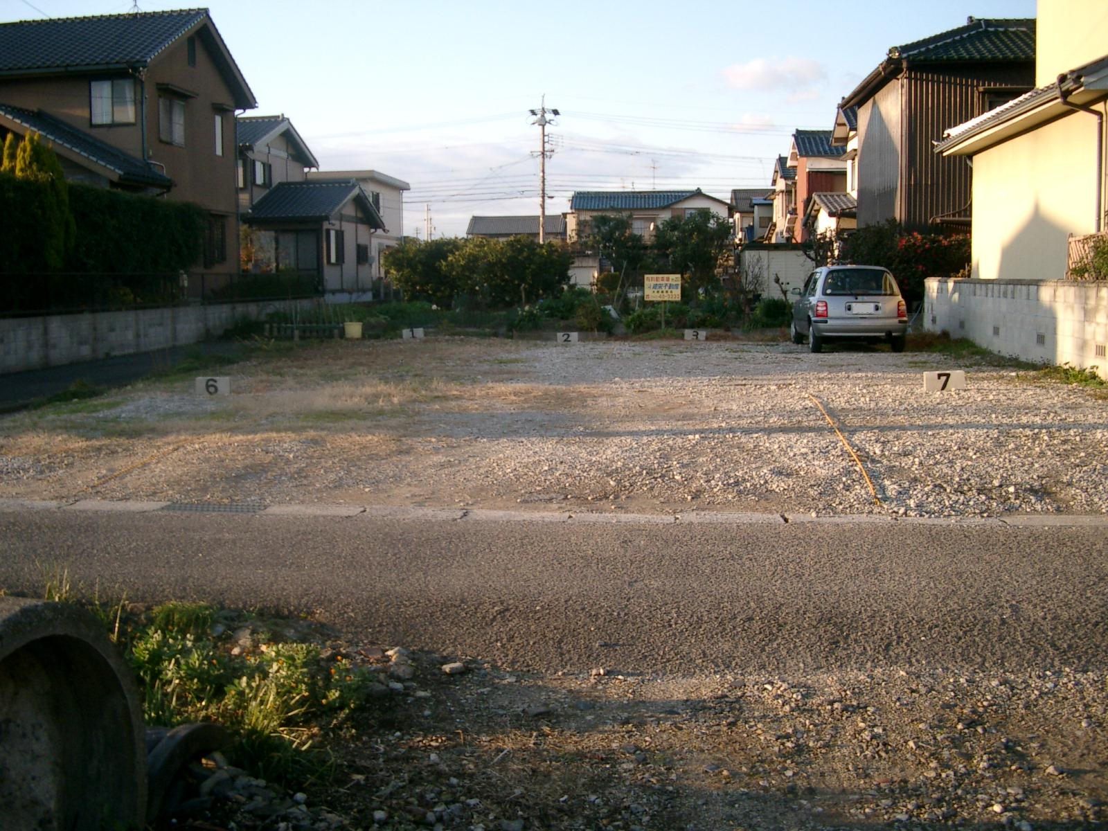 東海市　駐車場